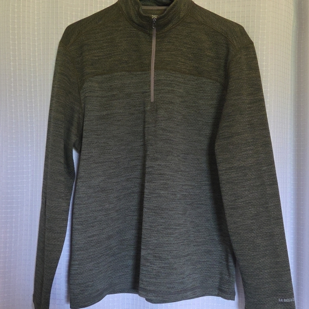 GH Bass & Co Quarter ZIP Shirt Men’s Size M- Green
